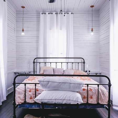 Готель Ellison House Lockhart Екстер'єр фото
