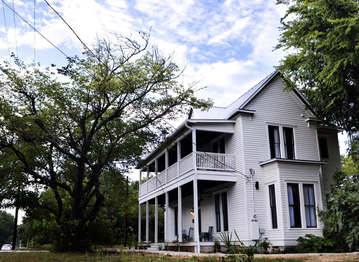 Готель Ellison House Lockhart Екстер'єр фото